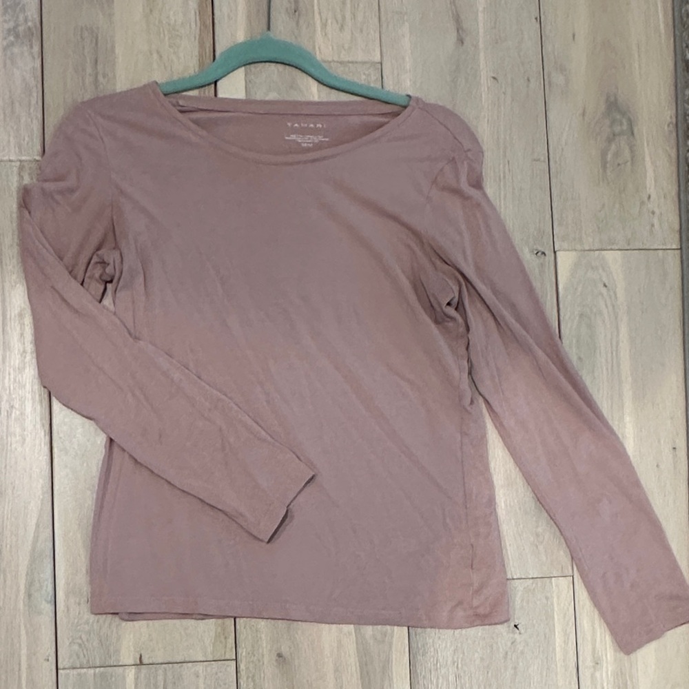 Tahari Mauve Long Sleeve soft Top